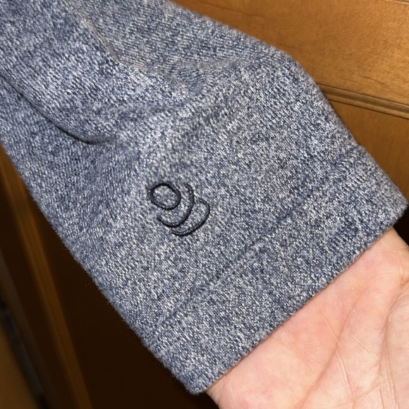 Women's Blue Cardigan Sweater 1 button, belt, size large Cuddle Duds - Picture 4 of 5